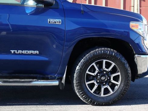 Used 2014 Toyota Tundra Limited image 16