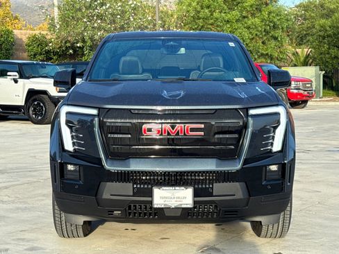 New 2026 GMC Sierra EV Elevation image 5