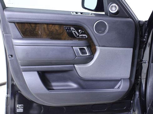 Used 2021 Land Rover Range Rover Westminster Edition image 19