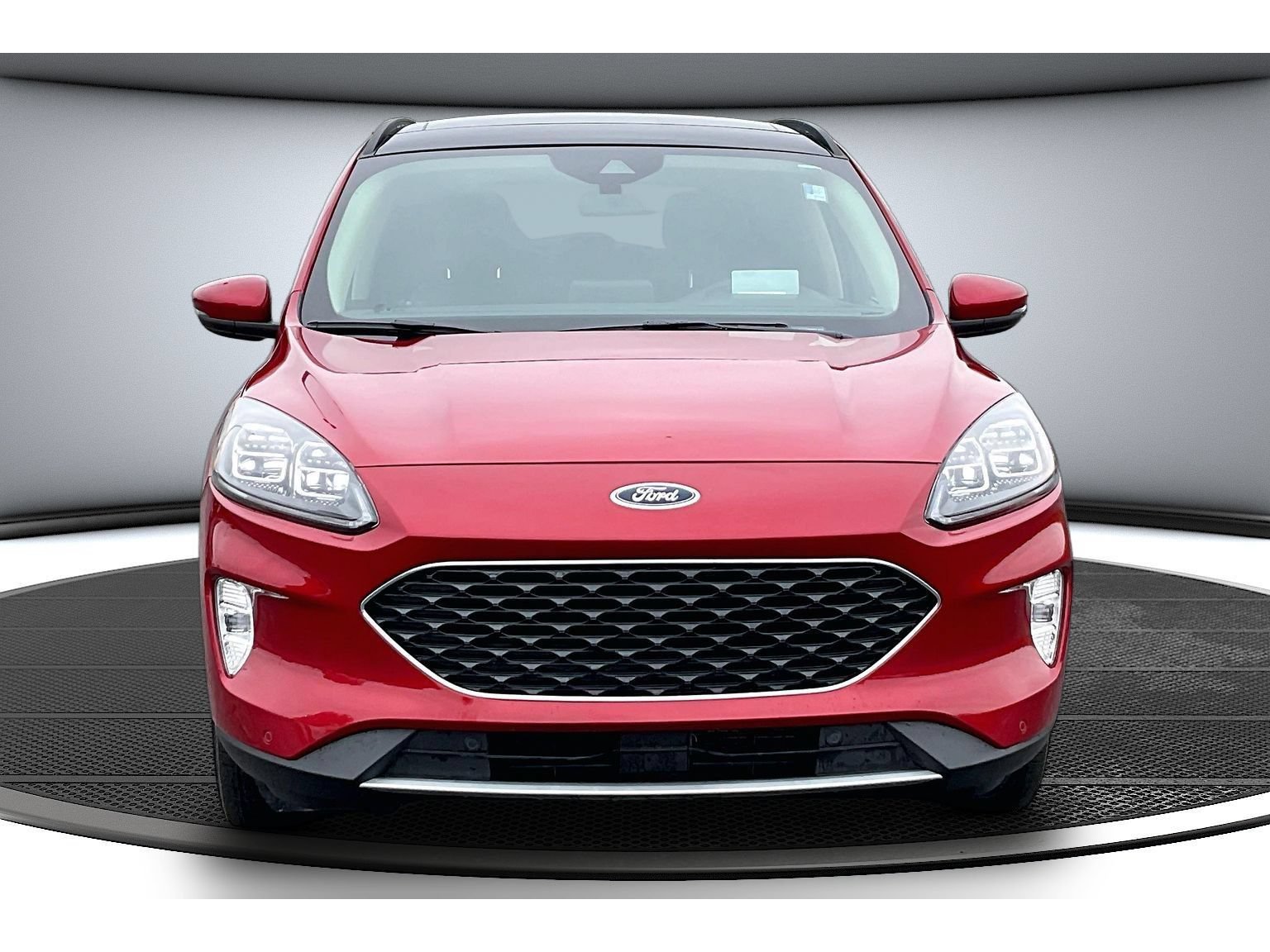 Used 2020 Ford Escape Titanium AWD/4WD image 4