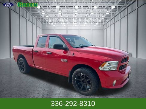 Used 2018 RAM 1500 Express w/ Express Value Package AWD/4WD image 4