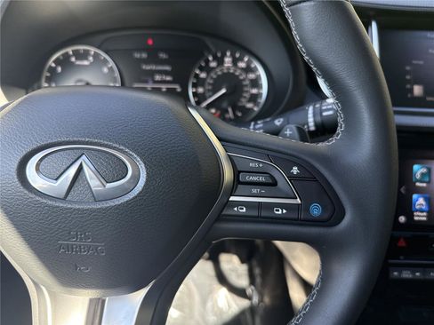 Certified 2025 INFINITI QX50 Luxe image 14