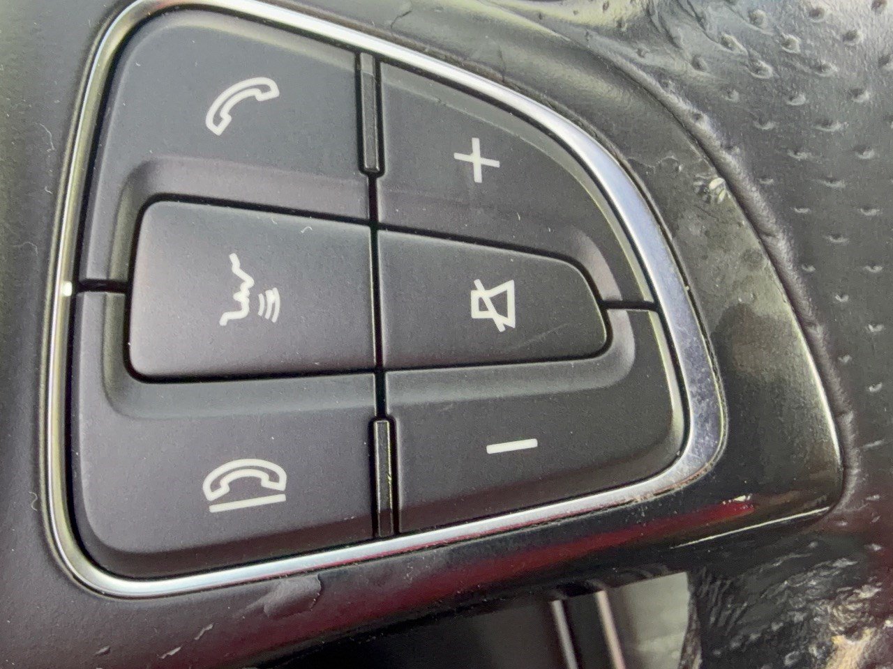 Used 2016 Mercedes-Benz C 300 4MATIC Sedan image 19