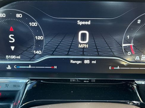 Used 2025 GMC Sierra 2500 SLE w/ SLE Convenience Package image 30