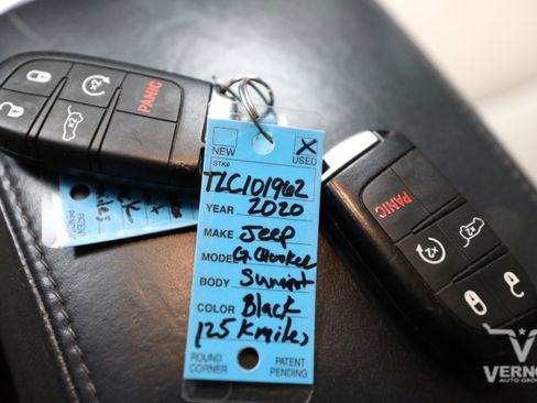 Used 2020 Jeep Grand Cherokee Summit AWD/4WD image 13