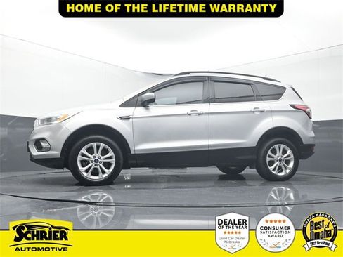Used 2017 Ford Escape SE w/ Equipment Group 201A image 48
