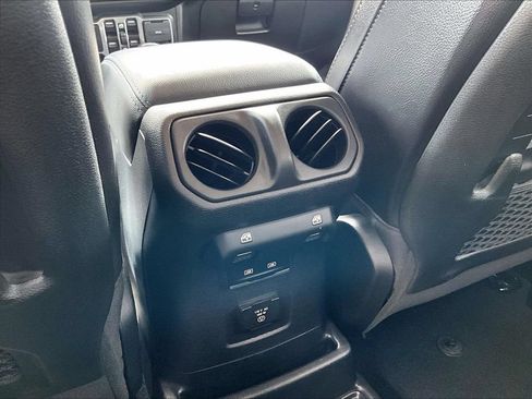 Used 2023 Jeep Wrangler Unlimited Rubicon 4xe w/ Cold Weather Group AWD/4WD image 12