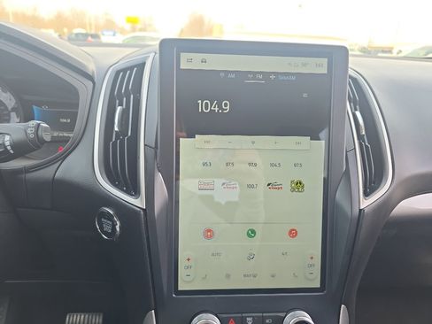 Used 2023 Ford Edge SEL image 22