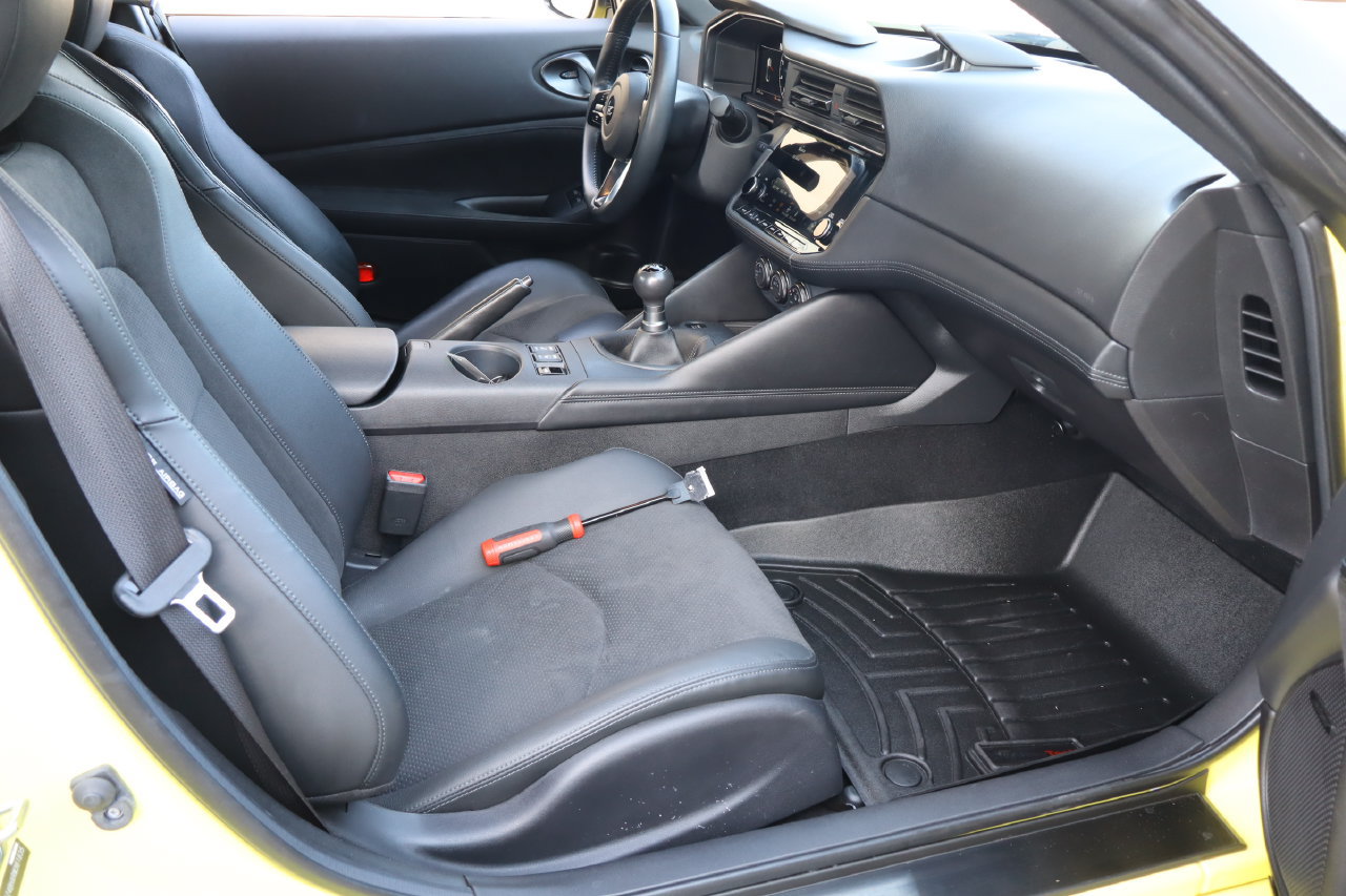Used 2024 Nissan Z Performance w/ Floor Mat Package RWD image 16