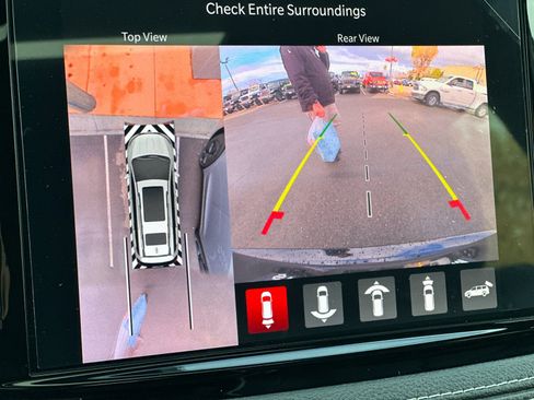 New 2026 Chrysler Pacifica Limited image 21