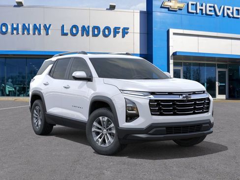 New 2026 Chevrolet Equinox LT w/ Convenience Package II FWD image 7