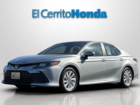 Used 2024 Toyota Camry LE FWD image 7