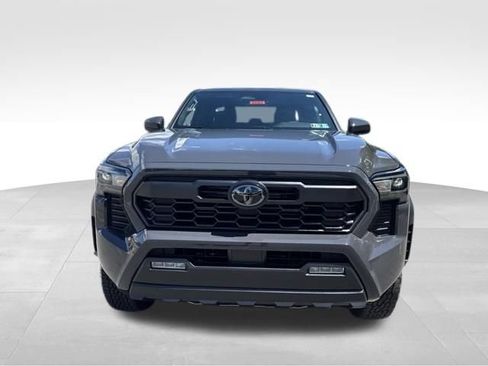 New 2026 Toyota Tacoma TRD Off-Road AWD/4WD image 8