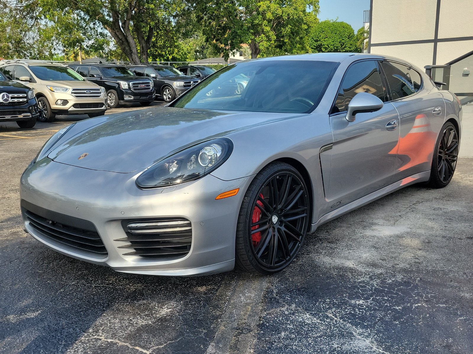Used 2016 Porsche Panamera GTS AWD/4WD image 32
