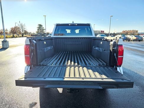 Used 2025 Toyota Tacoma SR5 image 14
