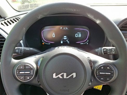 New 2025 Kia Soul LX w/ LX Technology Package image 13