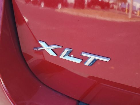 Certified 2024 Ford Explorer XLT w/ Equipment Group 202A RWD image 6