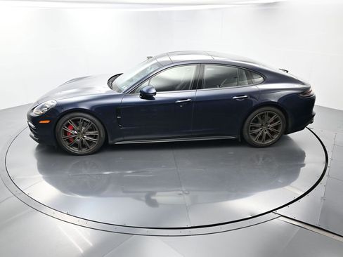 Used 2020 Porsche Panamera GTS image 26