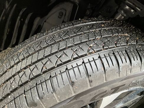 Certified 2025 Subaru Outback Limited w/ Popular Package #2 image 36