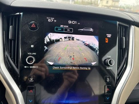 Used 2020 Subaru Outback Premium image 15