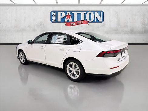 New 2026 Honda Accord LX image 5