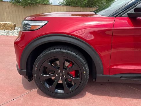 Certified 2023 Ford Explorer ST w/ Equipment Group 401A AWD/4WD image 32