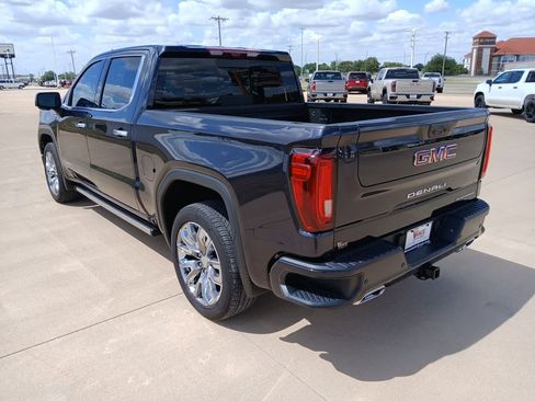 Used 2026 GMC Sierra 1500 Denali w/ Denali Reserve Package AWD/4WD image 4