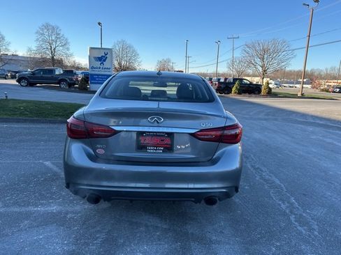 Used 2018 INFINITI Q50 Luxe w/ Essential Package (3.0T Luxe) image 6