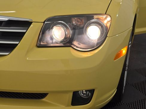 Used 2005 Chrysler Crossfire Limited RWD image 66
