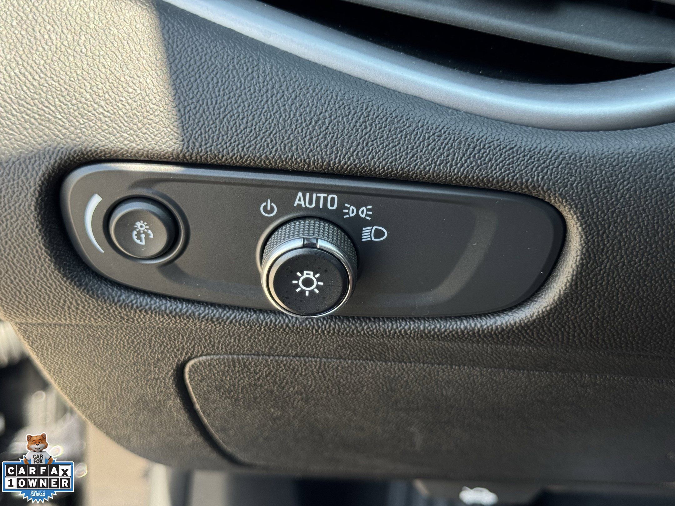 Used 2023 Chevrolet Malibu LT FWD image 21