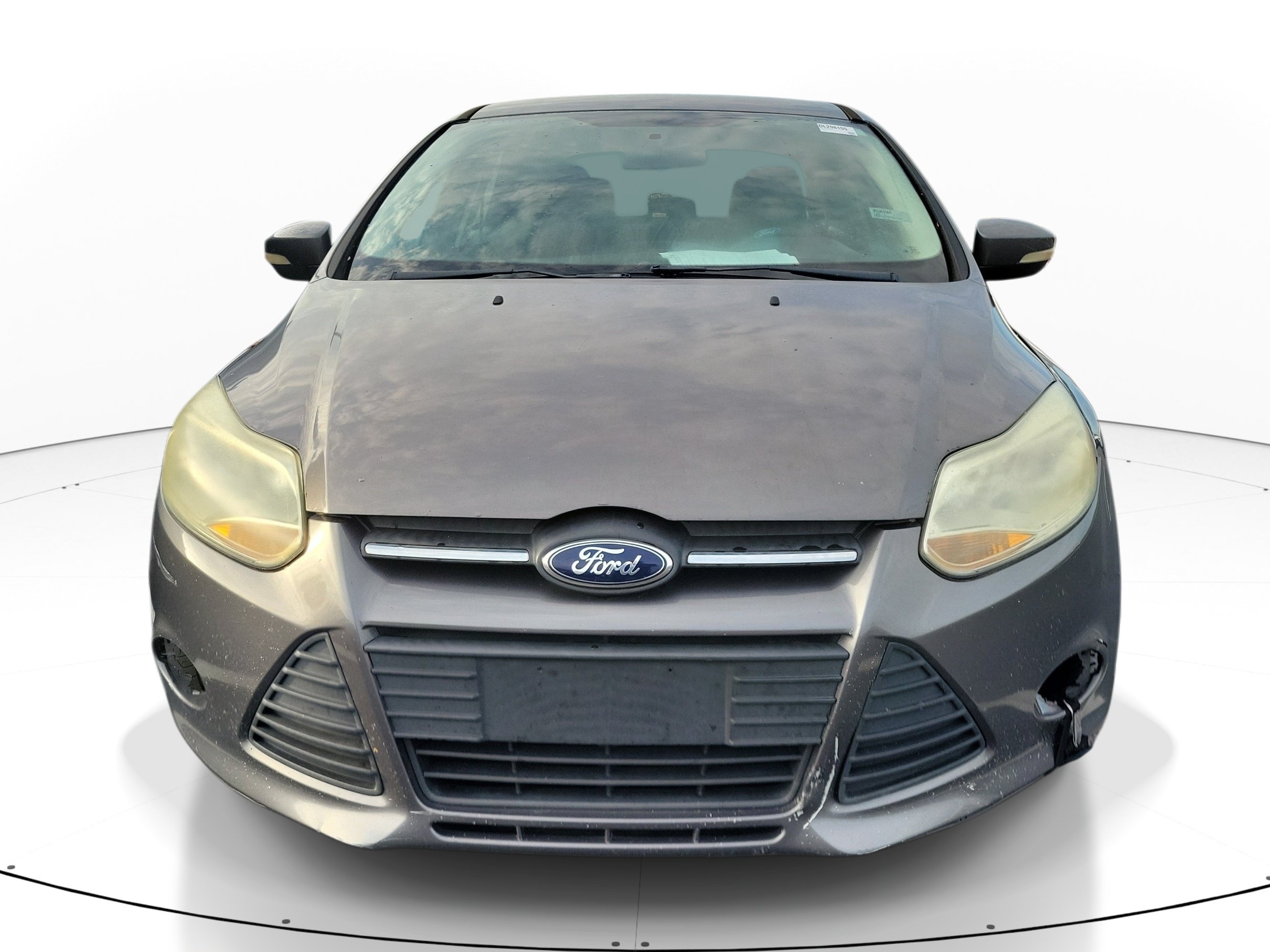Used 2013 Ford Focus SE FWD image 2