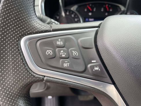 Used 2023 Chevrolet Equinox LT AWD/4WD image 9
