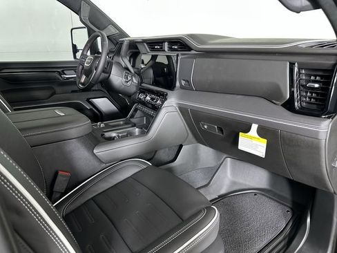 New 2026 GMC Sierra 2500 AT4X AWD/4WD image 31