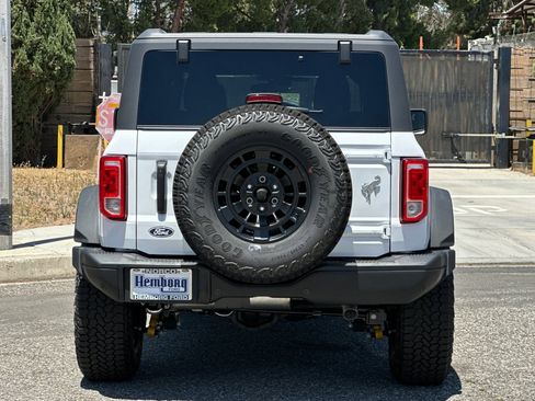 New 2026 Ford Bronco Big Bend w/ Black Diamond Package AWD/4WD image 5