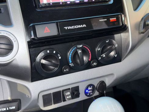 Used 2015 Toyota Tacoma 4x4 Double Cab image 34