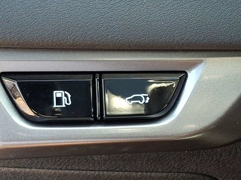 Used 2023 Lexus RX 350 Premium w/ Accessory Package AWD/4WD image 26