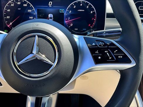 Certified 2023 Mercedes-Benz C 300 4MATIC Sedan image 21