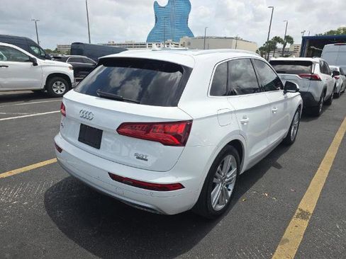 Used 2018 Audi Q5 2.0T Premium Plus w/ Premium Plus Package image 2
