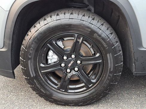 Used 2023 GMC Acadia AT4 AWD/4WD image 8