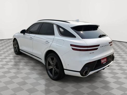 Used 2023 Genesis GV70 2.5T w/ Sport Prestige Package AWD/4WD image 13