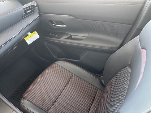 New 2025 Nissan Kicks SR w/ SR Premium Package image 16