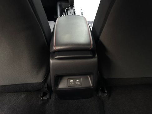 Used 2025 Toyota Corolla SE FWD image 69