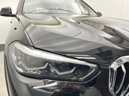 Used 2021 BMW X5 xDrive40i w/ Convenience Package image 18