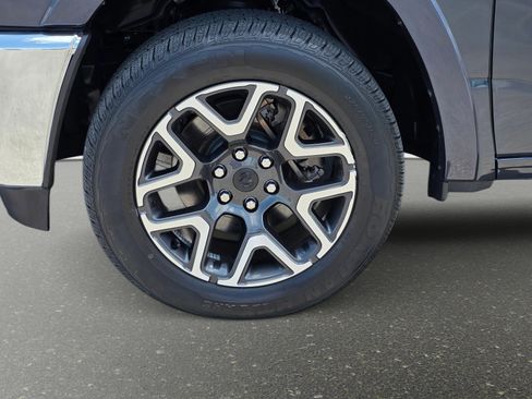 Used 2026 RAM 1500 Laramie AWD/4WD image 11