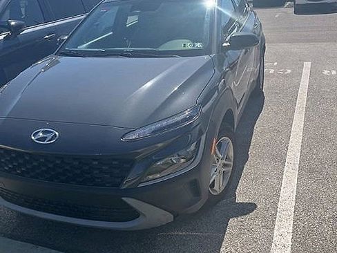 Used 2023 Hyundai Kona SE w/ Cargo Package image 1