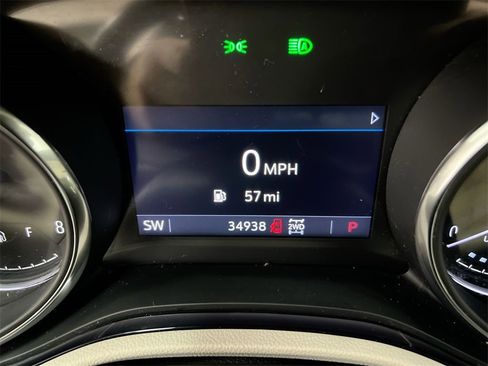 Used 2023 Buick Encore GX Essence w/ Experience Buick Package image 12