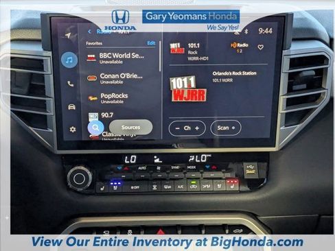 Used 2025 Toyota Tundra Limited image 19