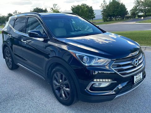 Used 2017 Hyundai Santa Fe Sport w/ 2.0T Ultimate Tech Package 05 AWD/4WD image 4