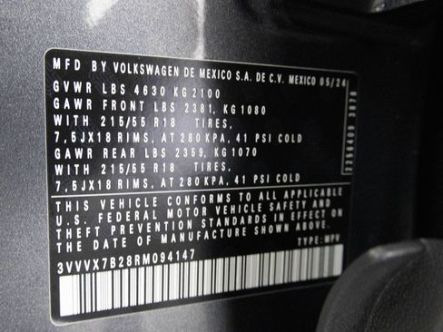 Used 2024 Volkswagen Taos SE w/ Panoramic Sunroof Package AWD/4WD image 49