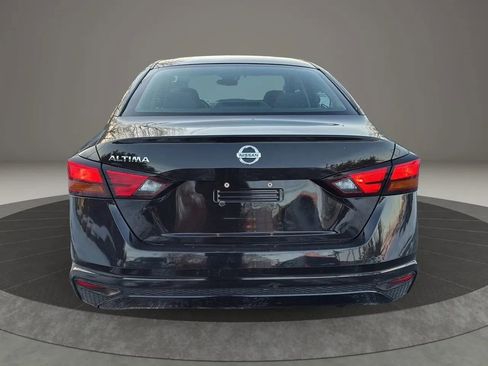 Used 2021 Nissan Altima 2.5 S FWD image 6